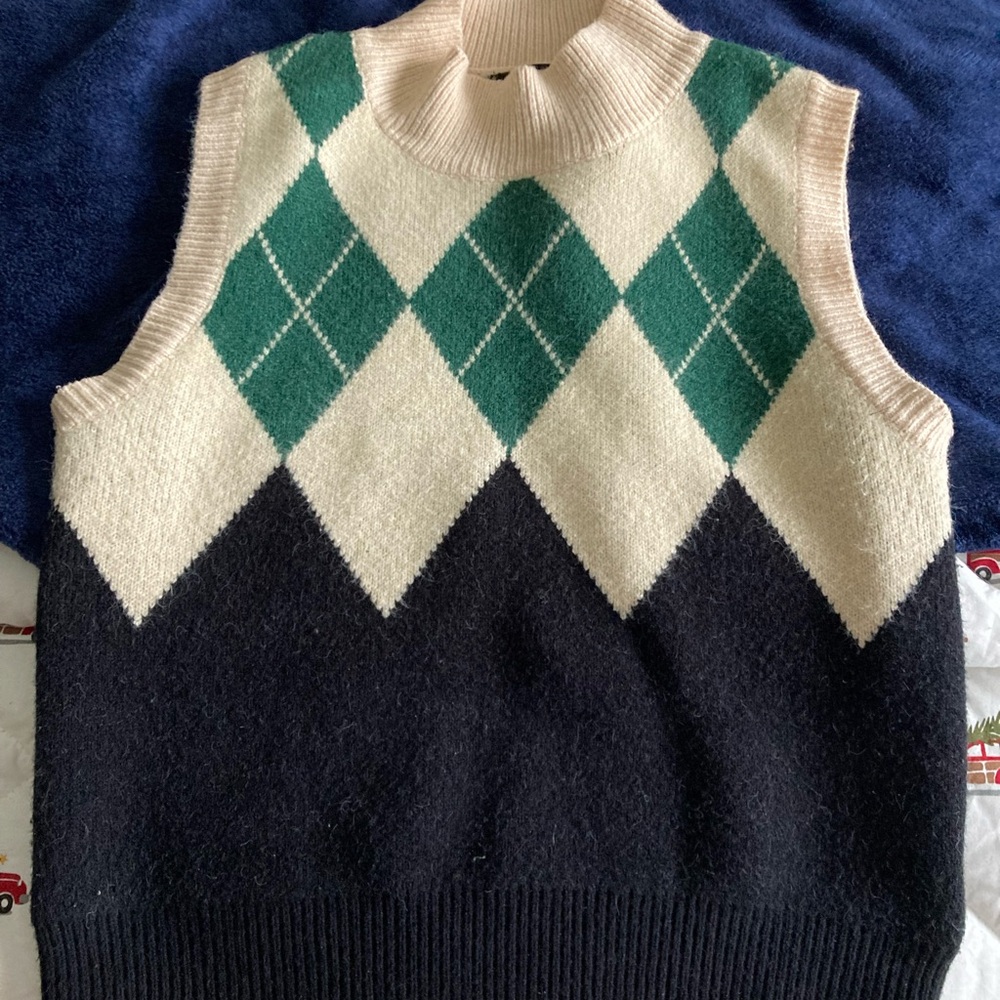 ♥️💙Turtleneck Argyle Sweater - Green, Cream, Black
